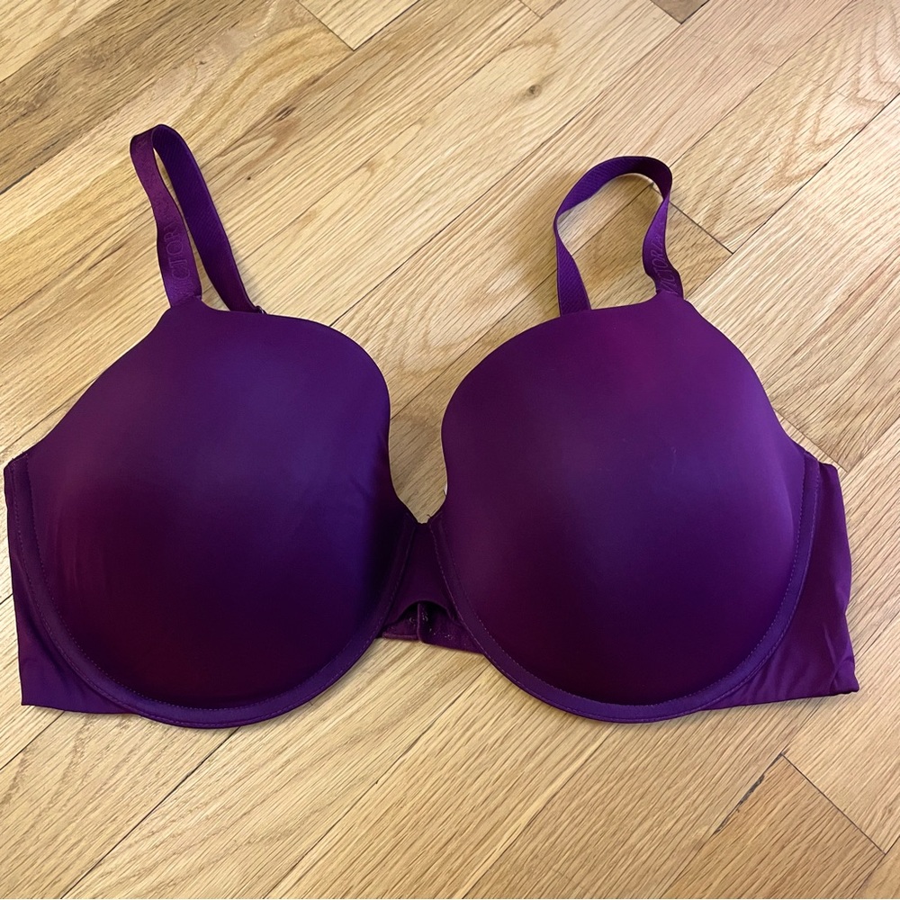 Victoria’s Secret T-Shirt Bra